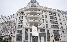 Yuna Porte-Maillot - Aparthotel